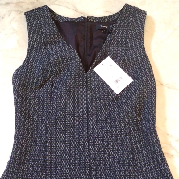 Theory Dresses & Skirts - Theory multi shadow Jacquard dress.